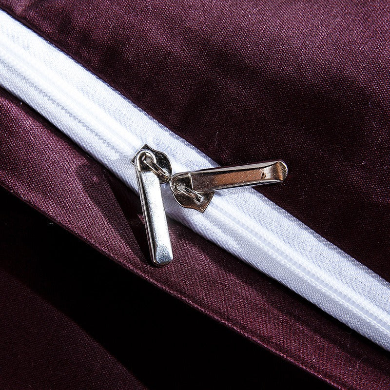 Zahira | Luxury Sangria Egyptian Cotton Bedding Set – Elegance with Golden Embroidery