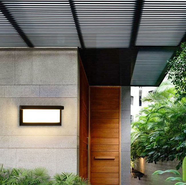 SensoGuard | LED Wall Sconce with Motion Sensor