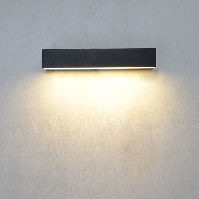 LinearGlow | Waterproof LED Outdoor Wall Light