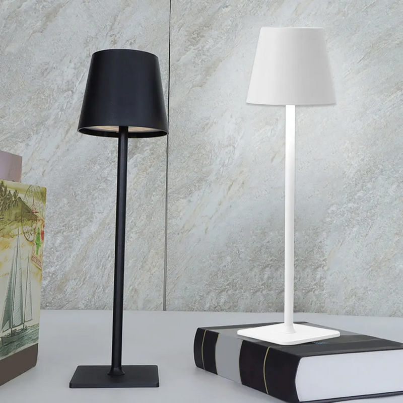LumiCube | Cordless Metal Table Lamp