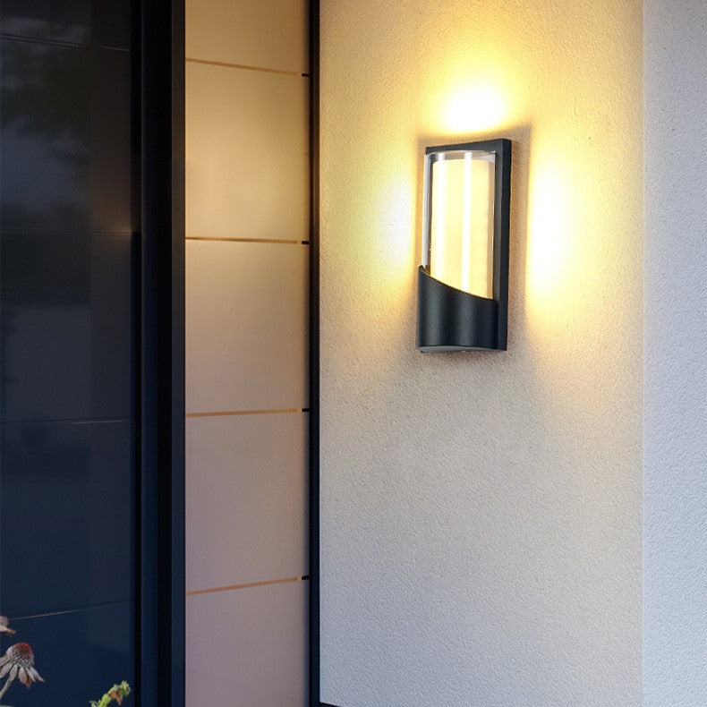 StormGuard | LED Outdoor Wall Sconce
