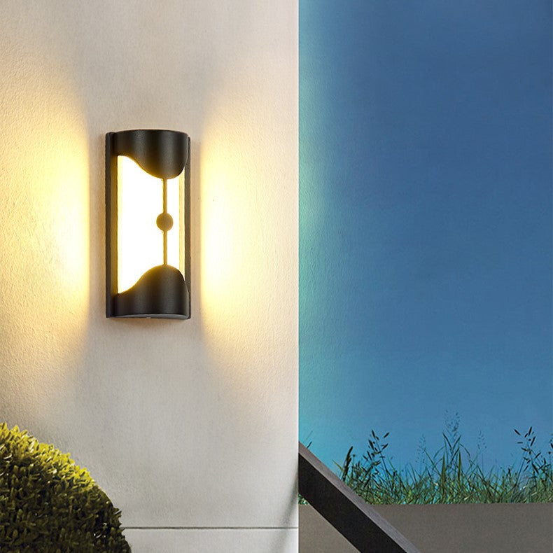 StormGuard | LED Outdoor Wall Sconce