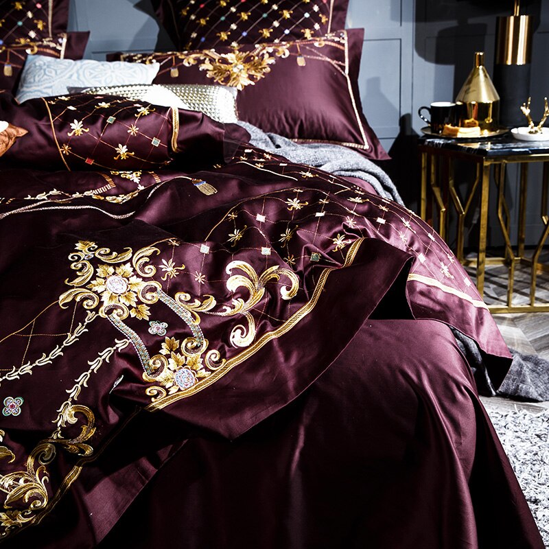Zahira | Luxury Sangria Egyptian Cotton Bedding Set – Elegance with Golden Embroidery
