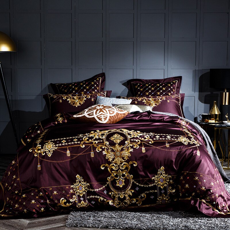 Zahira | Luxury Sangria Egyptian Cotton Bedding Set – Elegance with Golden Embroidery