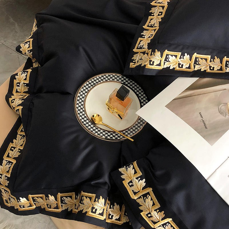 NoirElegance | Premium Duvet Cover Set – 1000 TC Egyptian Cotton Masterpiece