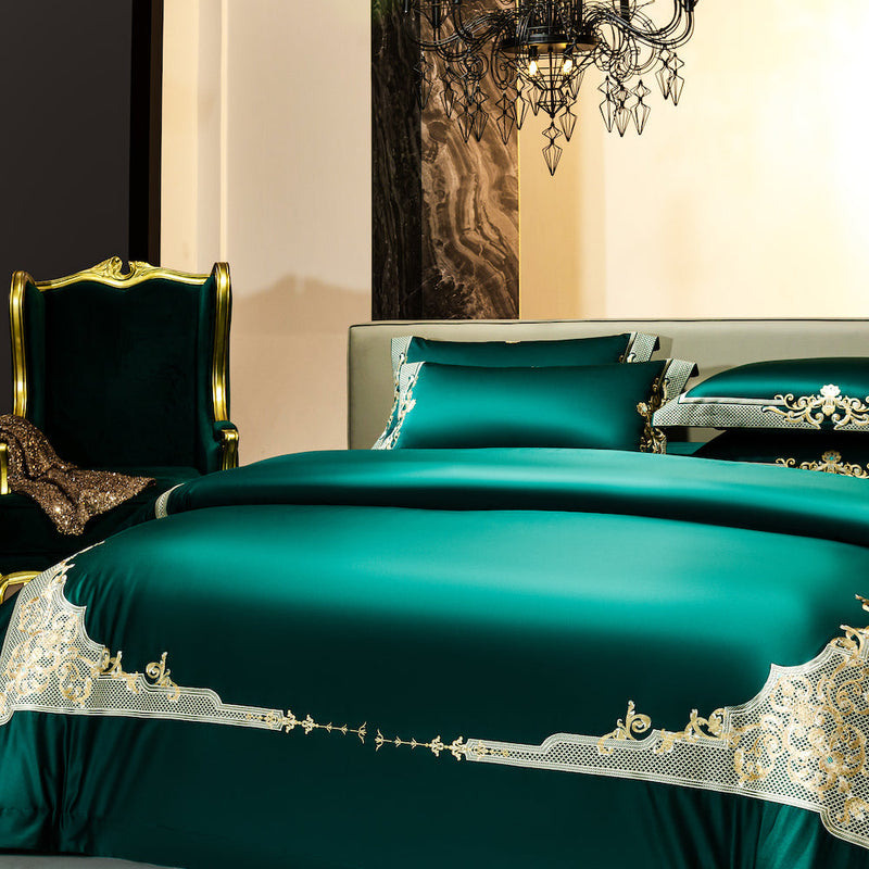 Layali | Emerald Green & Gold Jacquard Duvet Cover Set – Regal Luxury in Egyptian Cotton
